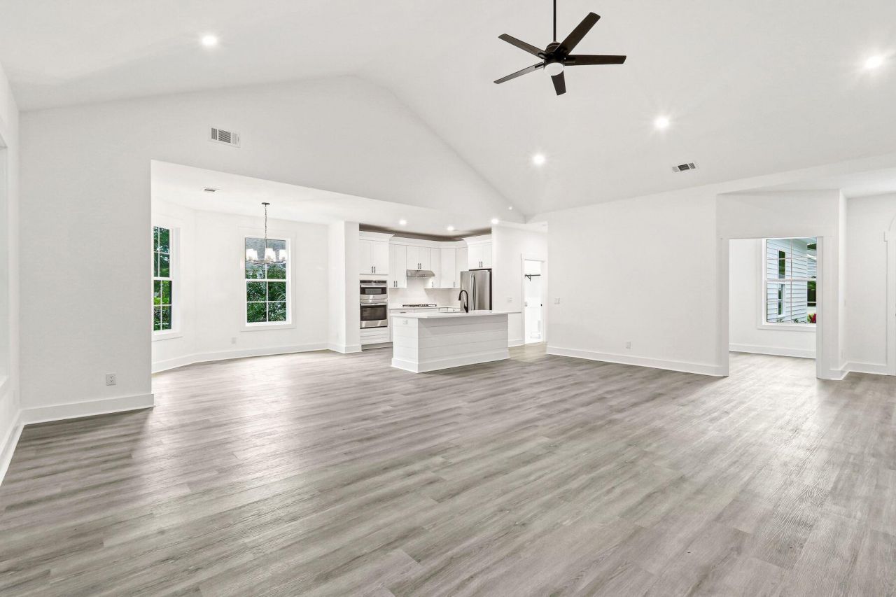 29 Hamilton Drive Photo 7