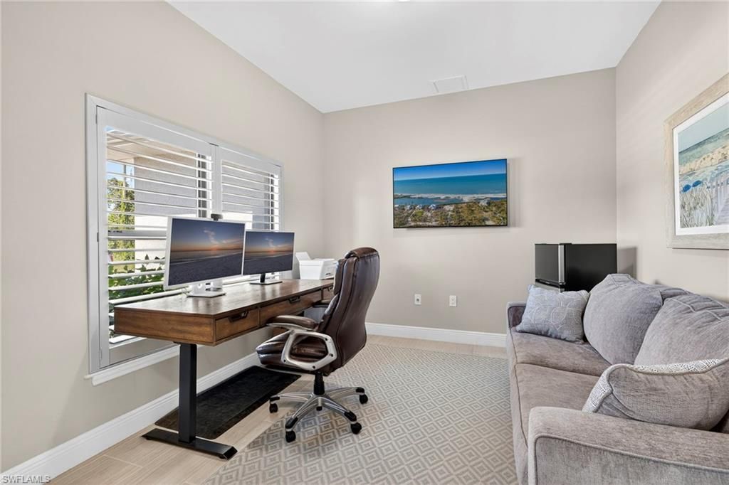 1823 NW 28th Pl, Cape Coral, FL 33993 Photo