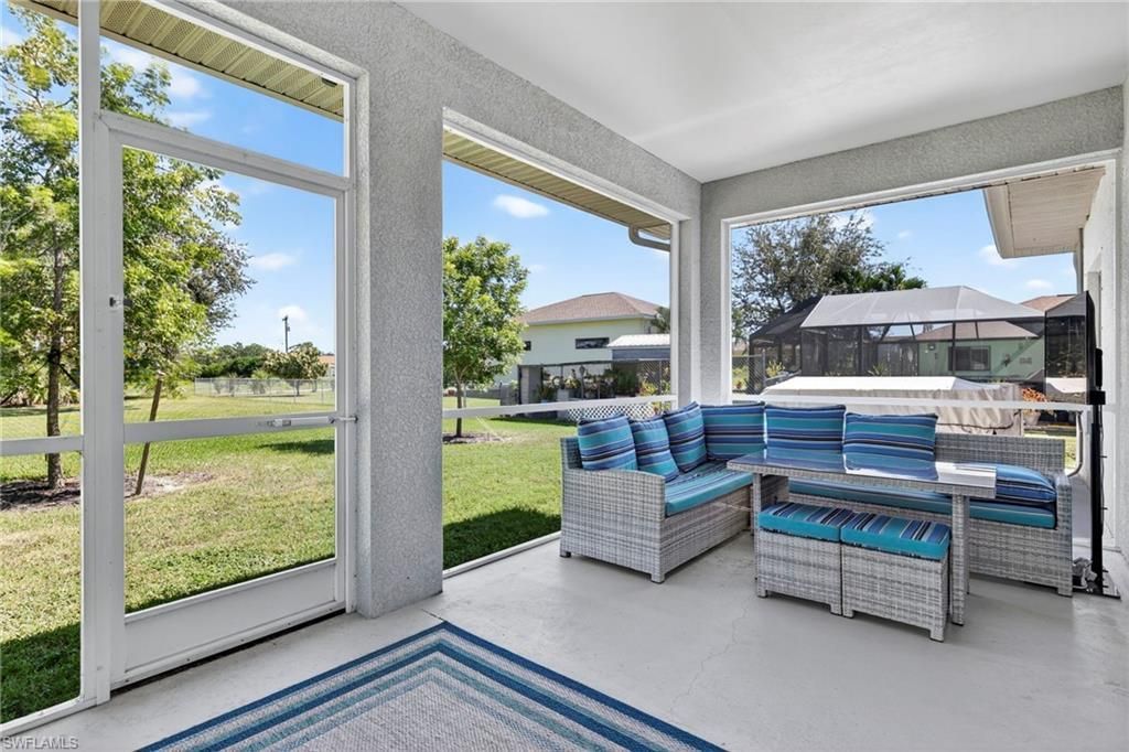 1823 NW 28th Pl, Cape Coral, FL 33993 Photo