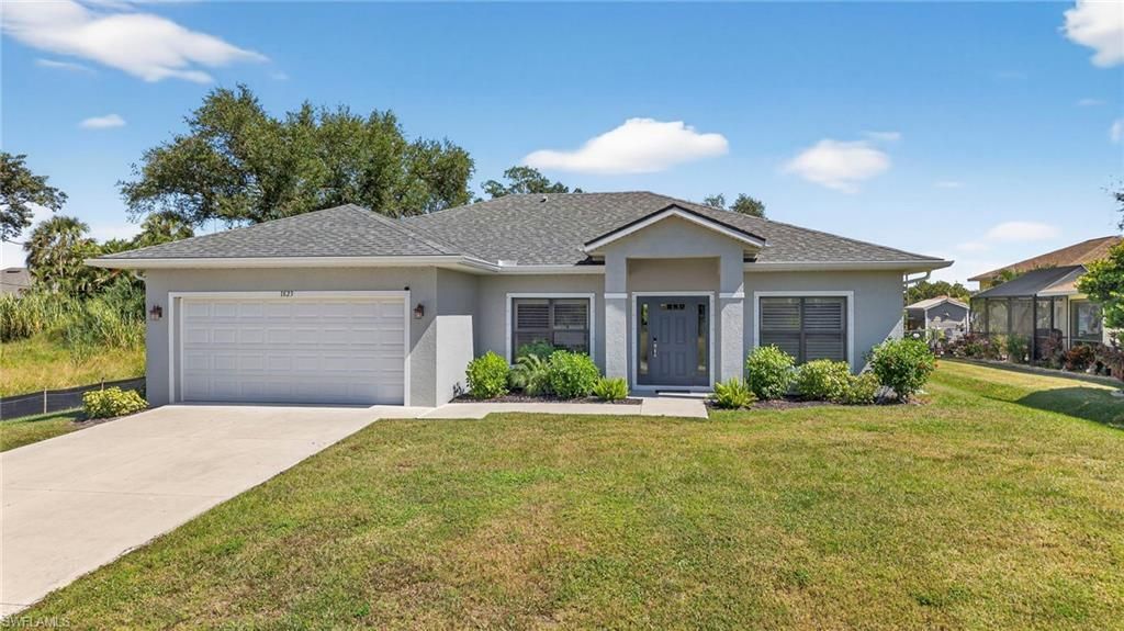 1823 NW 28th Pl, Cape Coral, FL 33993 Photo