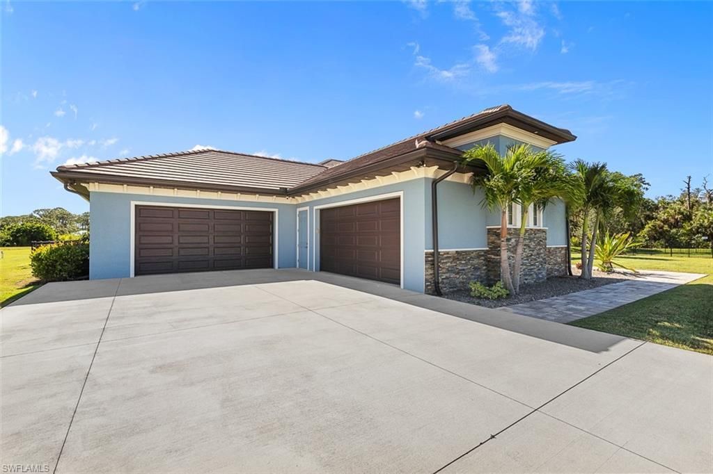 14201 Binghampton Dr, Fort Myers, FL 33905 Photo