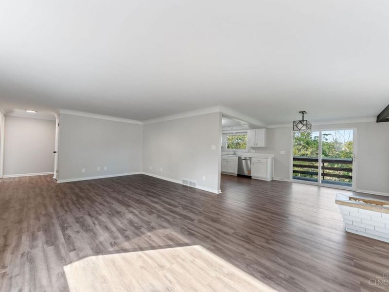 5630 Dry Ridge Road, Colerain Township, OH 45252 Photo 7