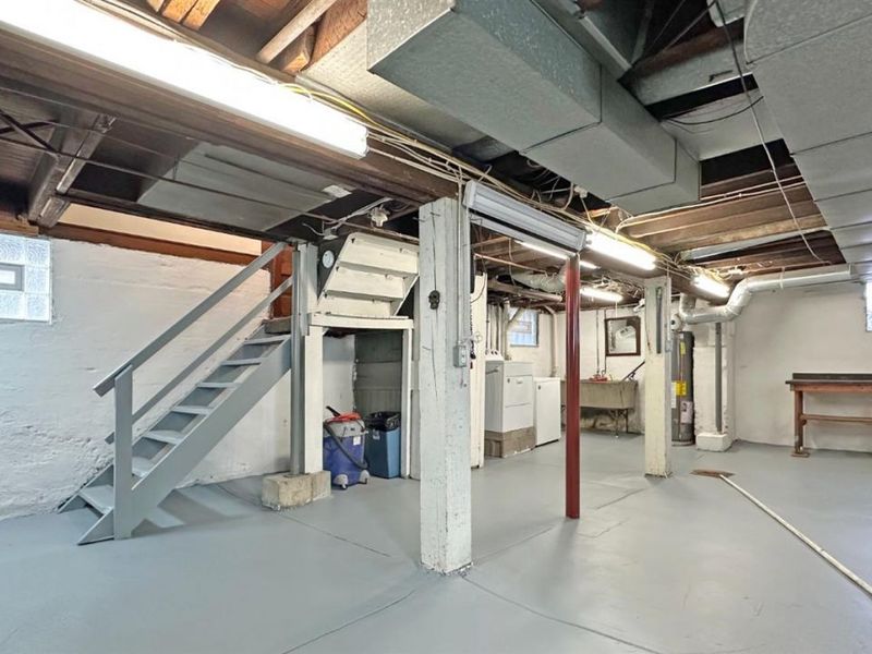 2724 Markbreit Avenue, Cincinnati, OH 45209 Photo 48