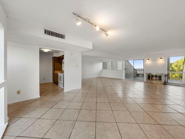 300 Out Yonder, Unit 178, Horseshoe Bay, TX 78657