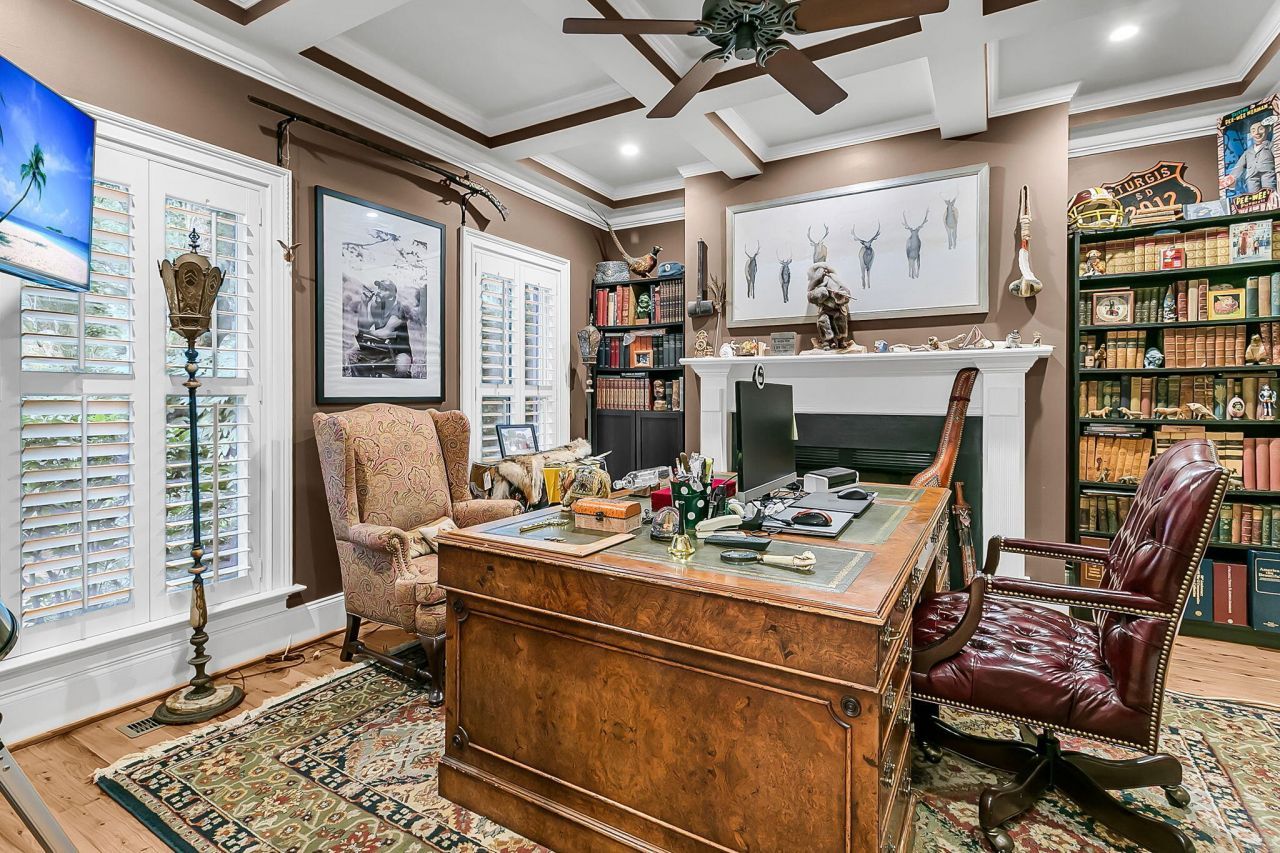 4799 Marshwood Drive Photo 12