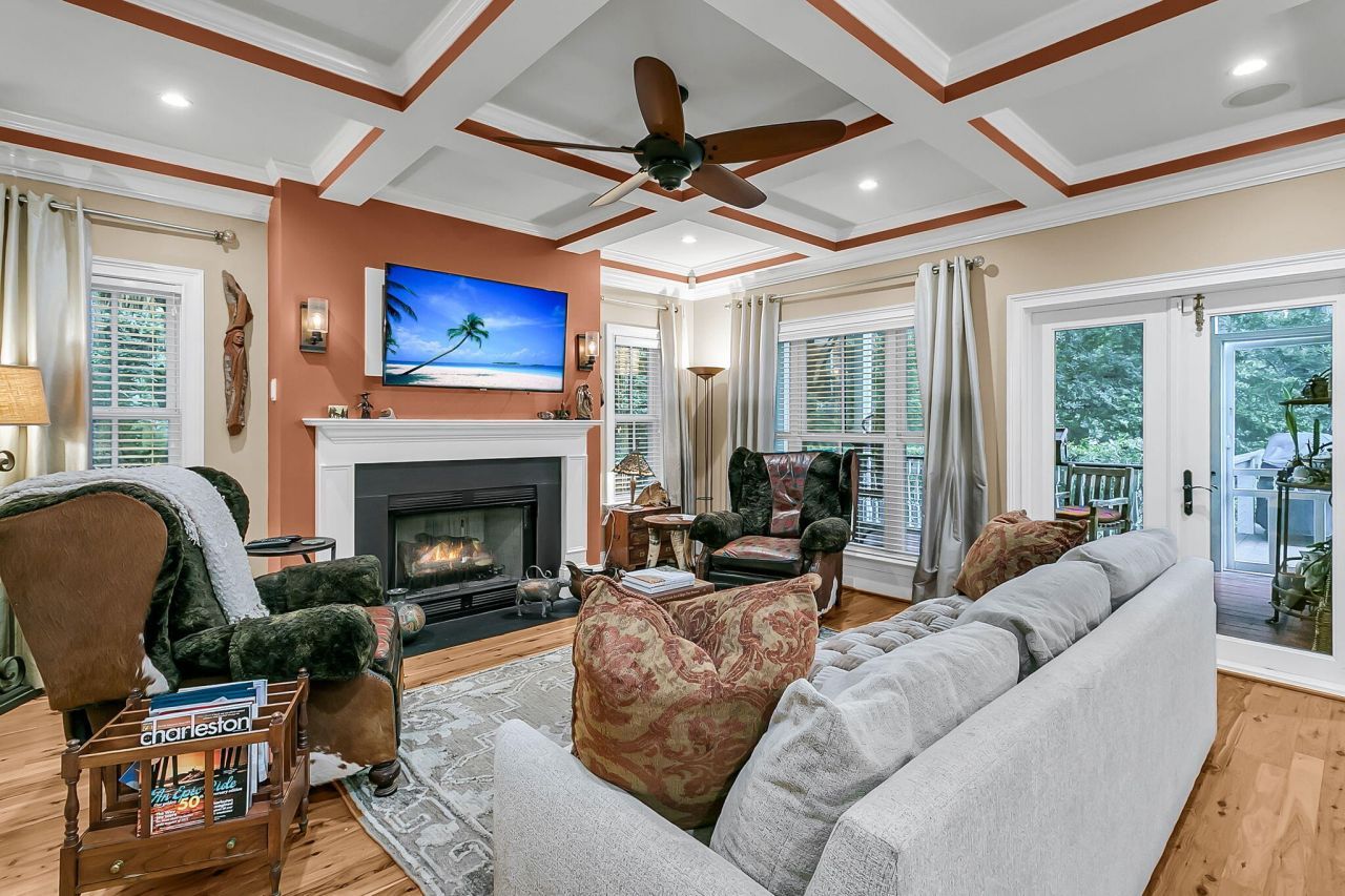 4799 Marshwood Drive Photo 14