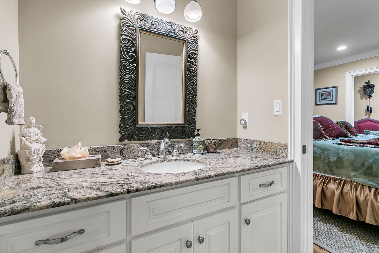 4799 Marshwood Drive Photo 38