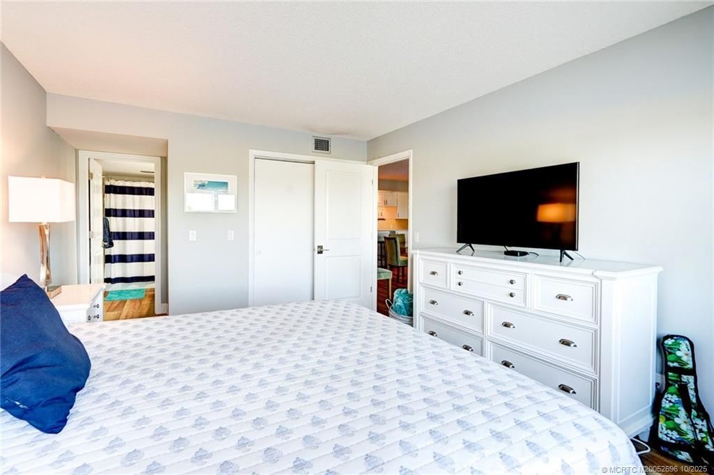40 NE Plantation Road, Unit 203, Stuart, FL 34996 Photo