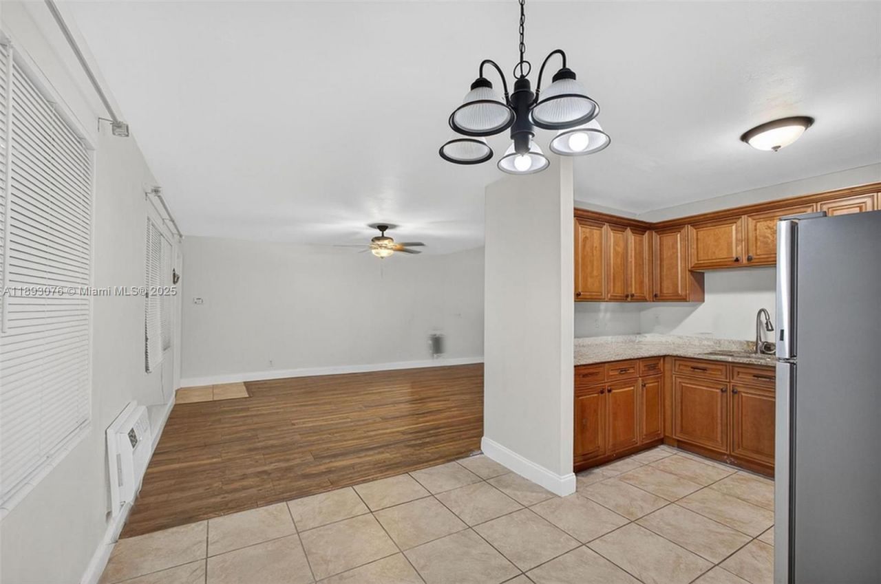 810 Lake Shore Dr, Unit 40, Lake Park, FL 33403 Photo