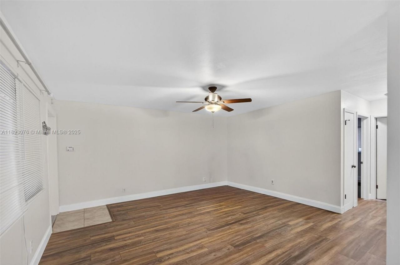 810 Lake Shore Dr, Unit 40, Lake Park, FL 33403 Photo