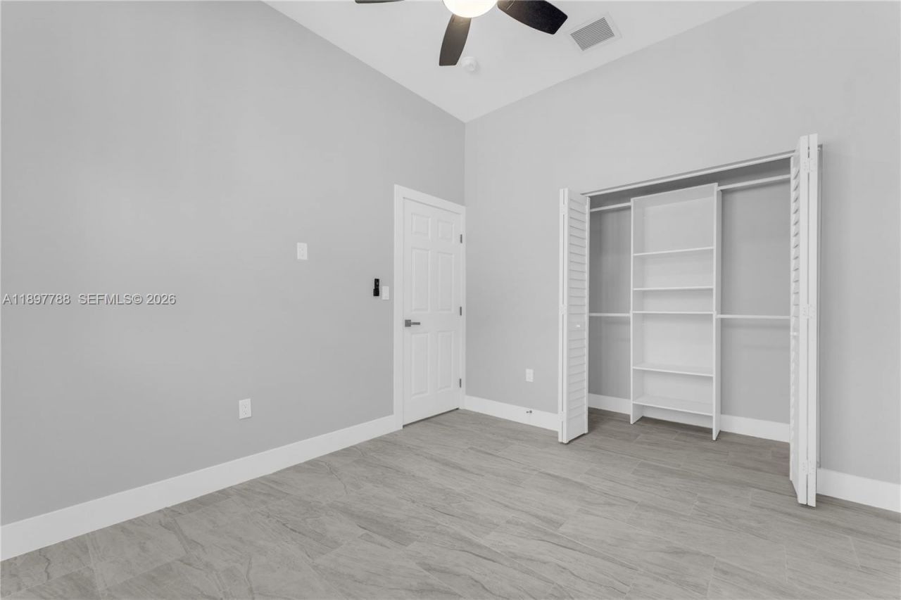 5270 Plunkett St, Hollywood, FL 33021 Photo