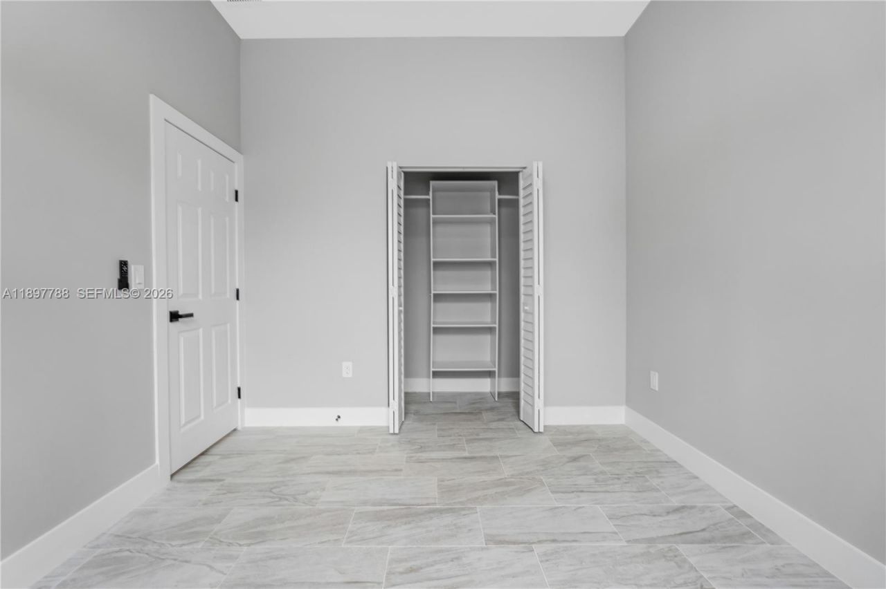 5370 Plunkett St, Hollywood, FL 33021 Photo