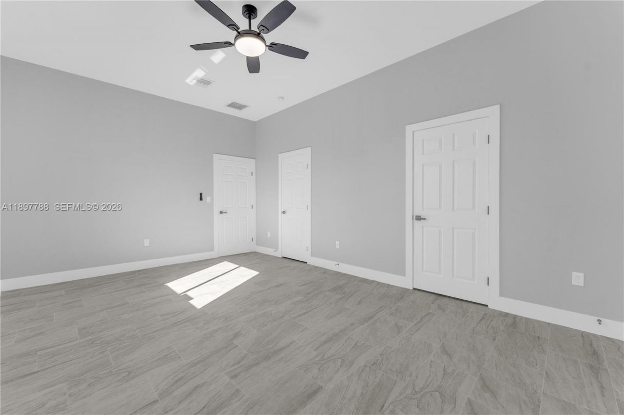 5270 Plunkett St, Hollywood, FL 33021 Photo