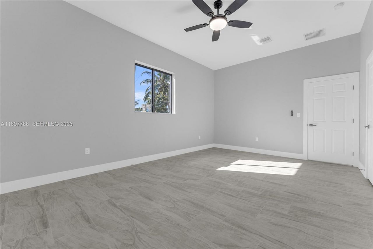 5270 Plunkett St, Hollywood, FL 33021 Photo