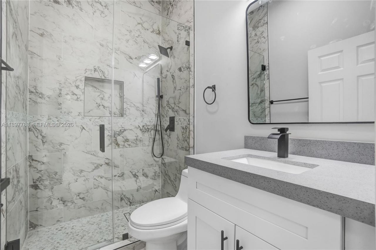 5370 Plunkett St, Hollywood, FL 33021 Photo