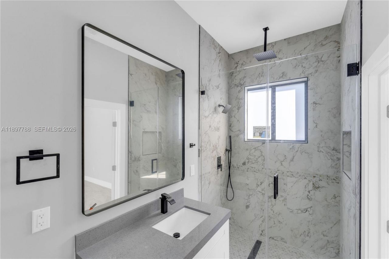 5270 Plunkett St, Hollywood, FL 33021 Photo