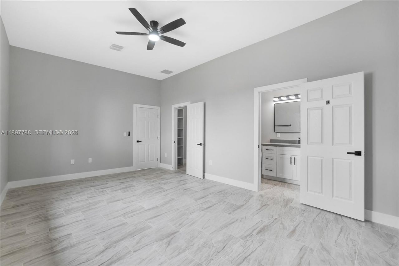 5370 Plunkett St, Hollywood, FL 33021 Photo