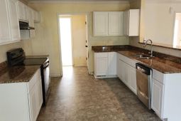 2675 Rolling Hills Road photo 4