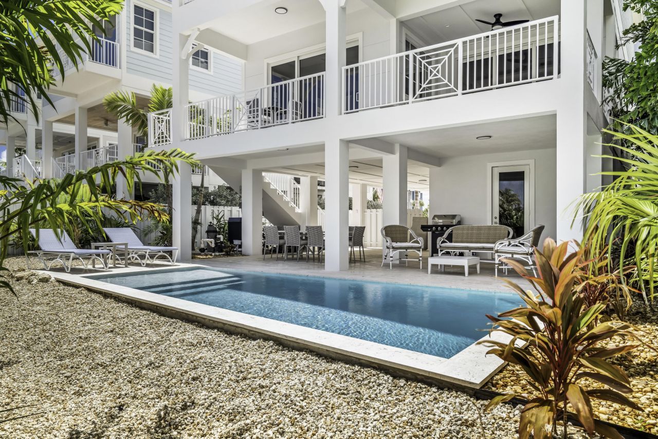 815 39th St Gulf Street, Marathon, FL 33050 Photo