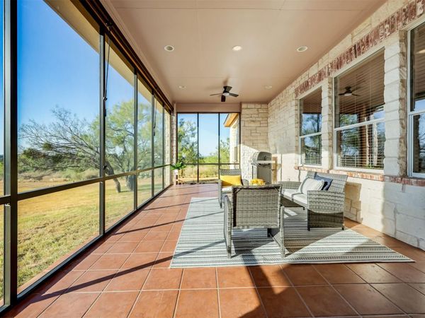 104 Running Brook TRL, Spicewood, TX 78669