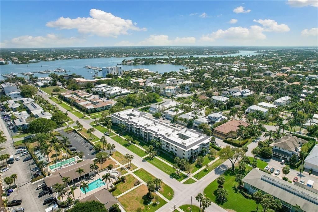 534 12th Ave S, Unit 534, Naples, FL 34102 Photo