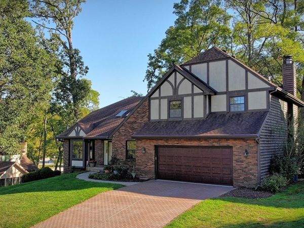 512 Camden Court, Valparaiso, IN 46385