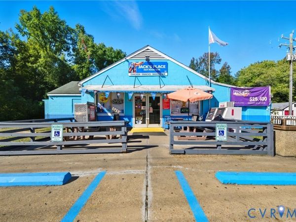 1798 Bickerstaff Road , Henrico, VA 23231