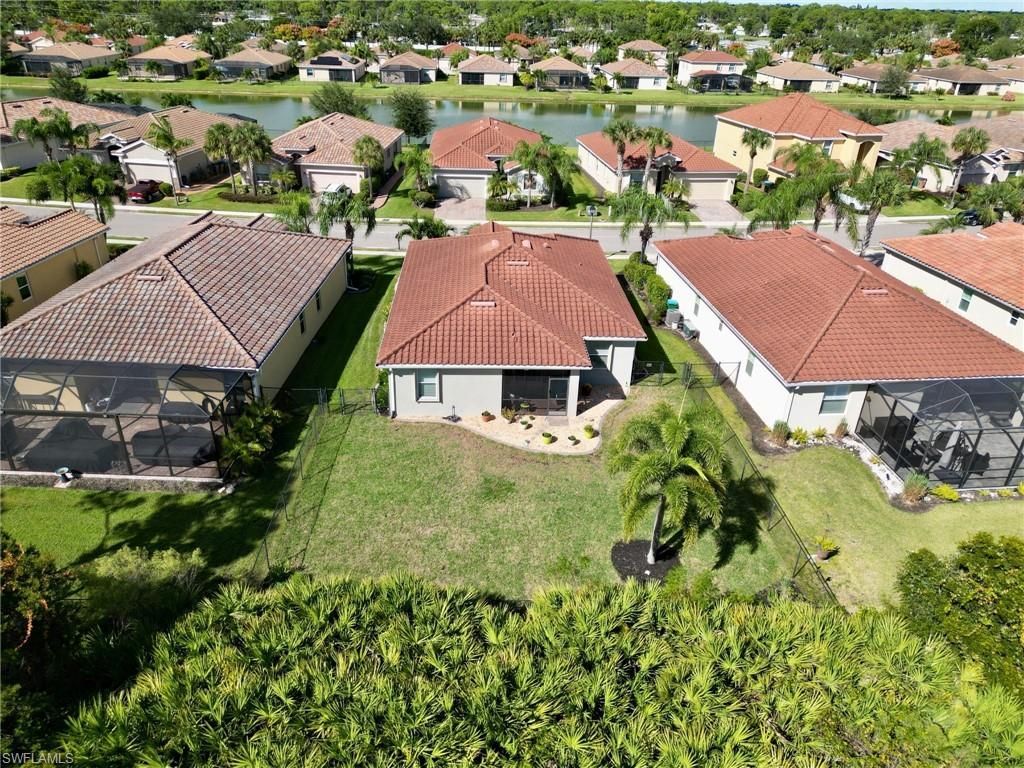 2536 Laurentina Ln, Cape Coral, FL 33909 Photo
