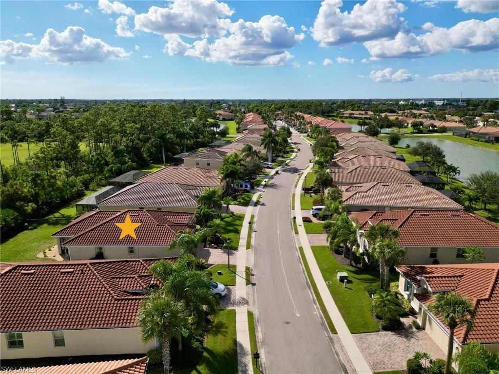 2536 Laurentina Ln, Cape Coral, FL 33909 Photo