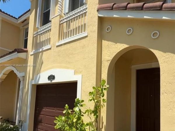 14905 SW 8th Ter, Unit n/a, Miami, FL 33194