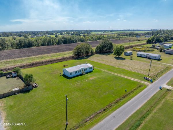 1023 Ragan Road, Breaux Bridge, LA 70517