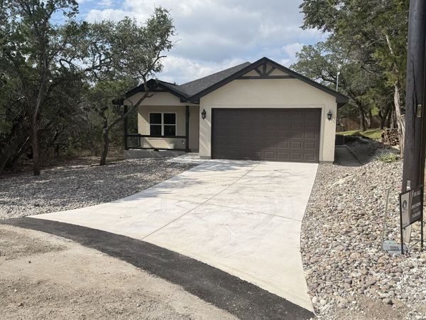 124 LOOKOUT CT, Spring Branch, TX 78070