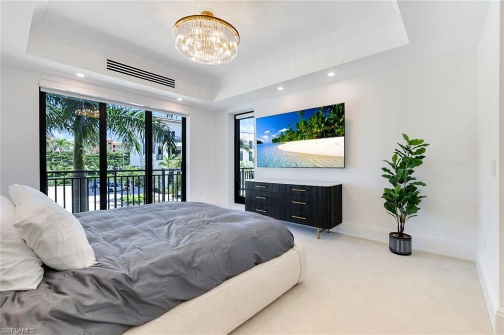 1130 3rd Ave S, Unit 215, Naples, FL 34102 Photo