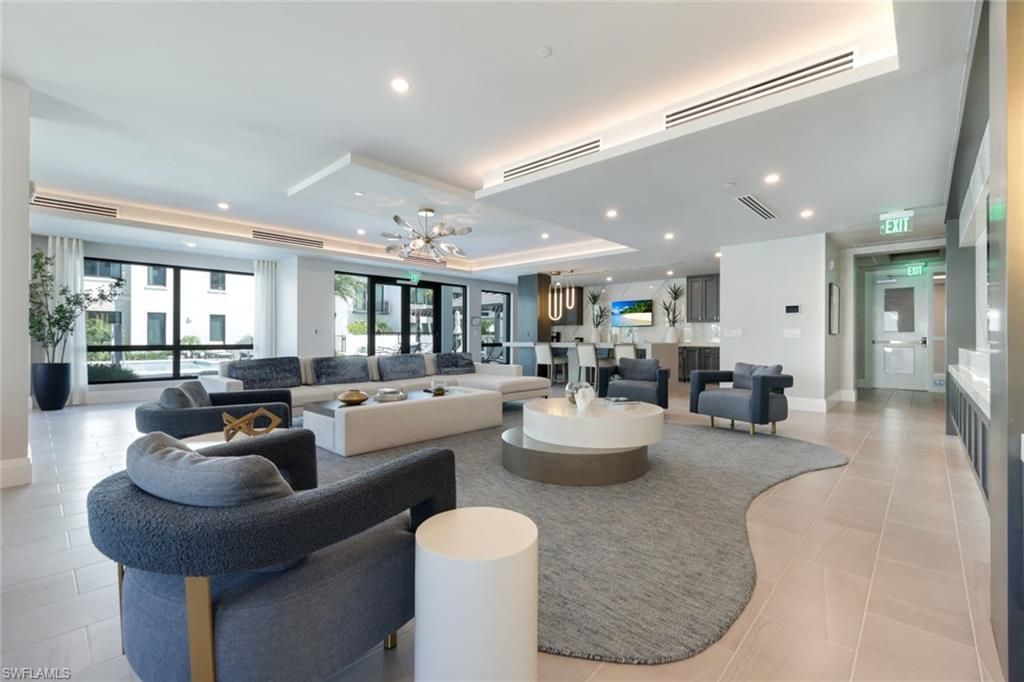 1130 3rd Ave S, Unit 215, Naples, FL 34102 Photo