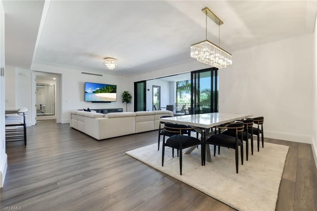 1130 3rd Ave S, Unit 215, Naples, FL 34102 Photo