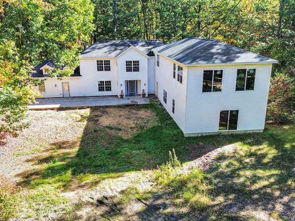 1351 56th Street, Fennville, MI 49408