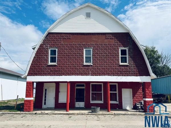 77 Deer Run Trail, Climbing Hill, IA 51015