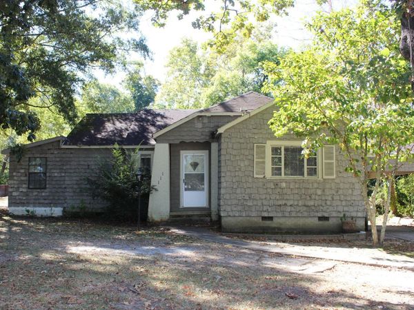 111 Ackerman St, Louisville, MS 39339