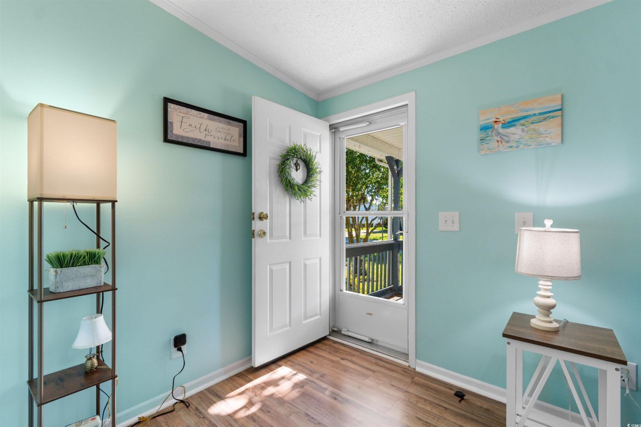 212 Captains Dr. Photo 14