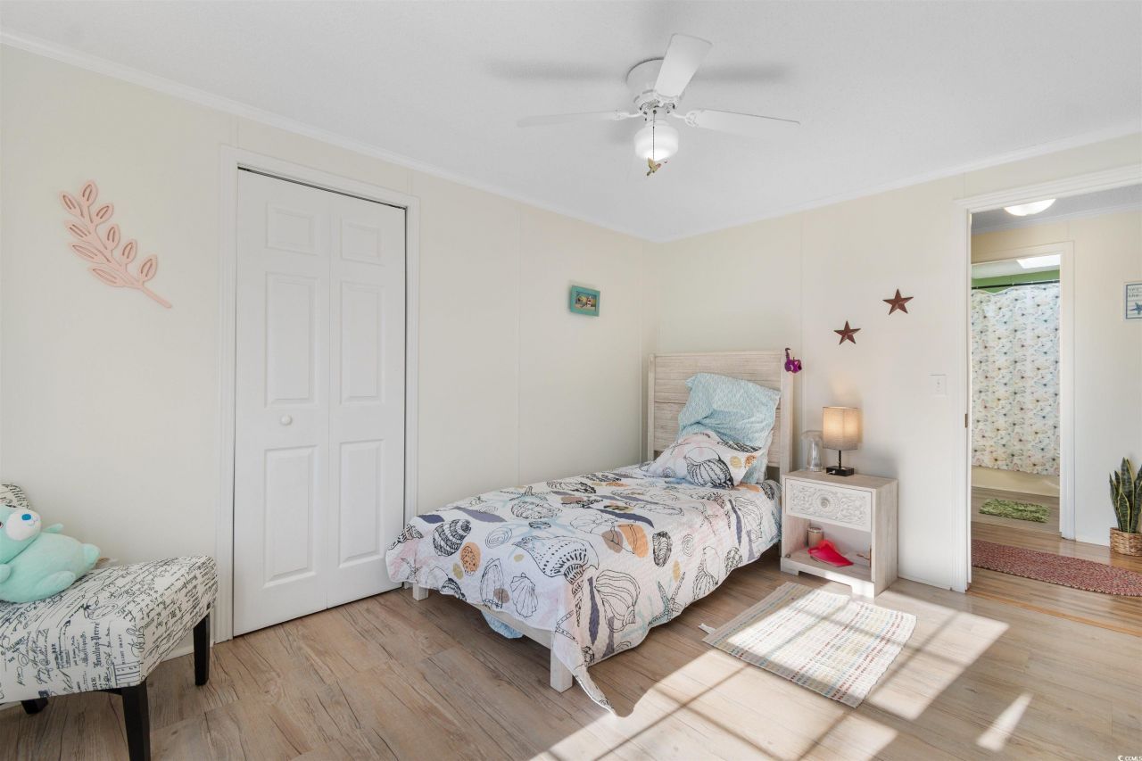 212 Captains Dr. Photo 29