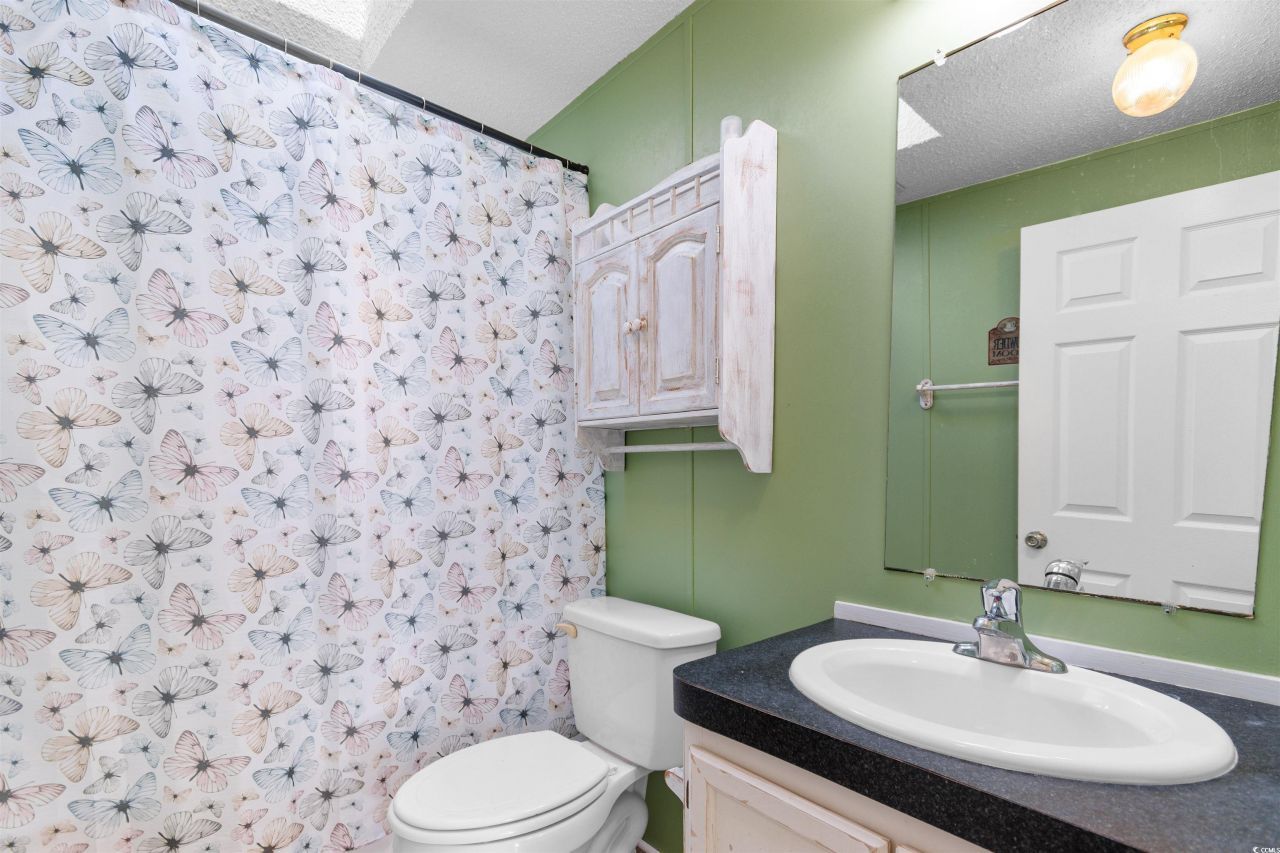 212 Captains Dr. Photo 30