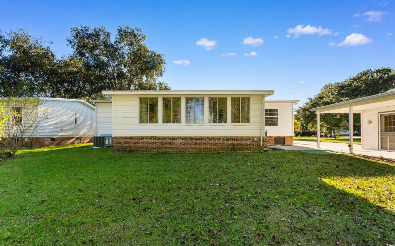 212 Captains Dr. Photo 35