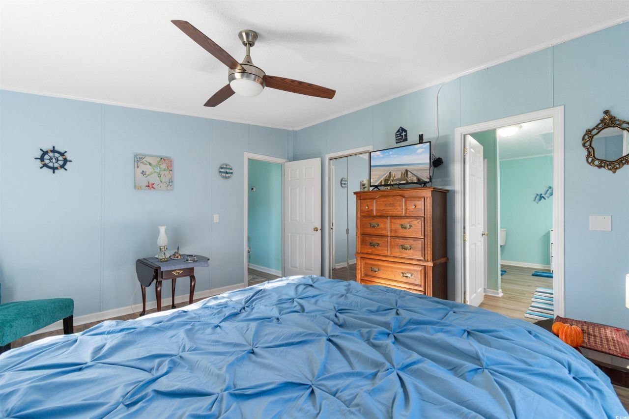 212 Captains Dr. Photo 9