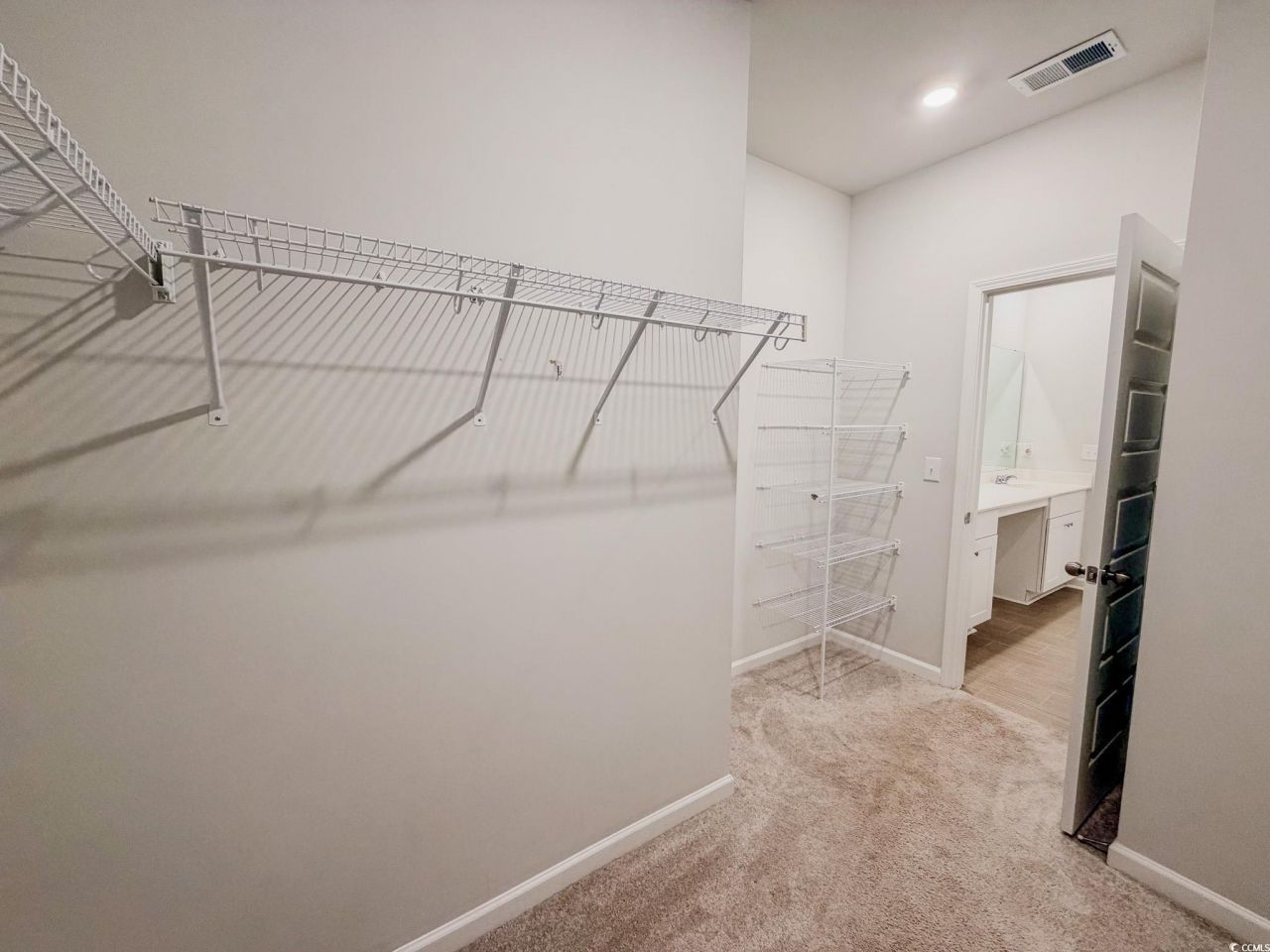 8191 Forest Edge Dr. Photo 17