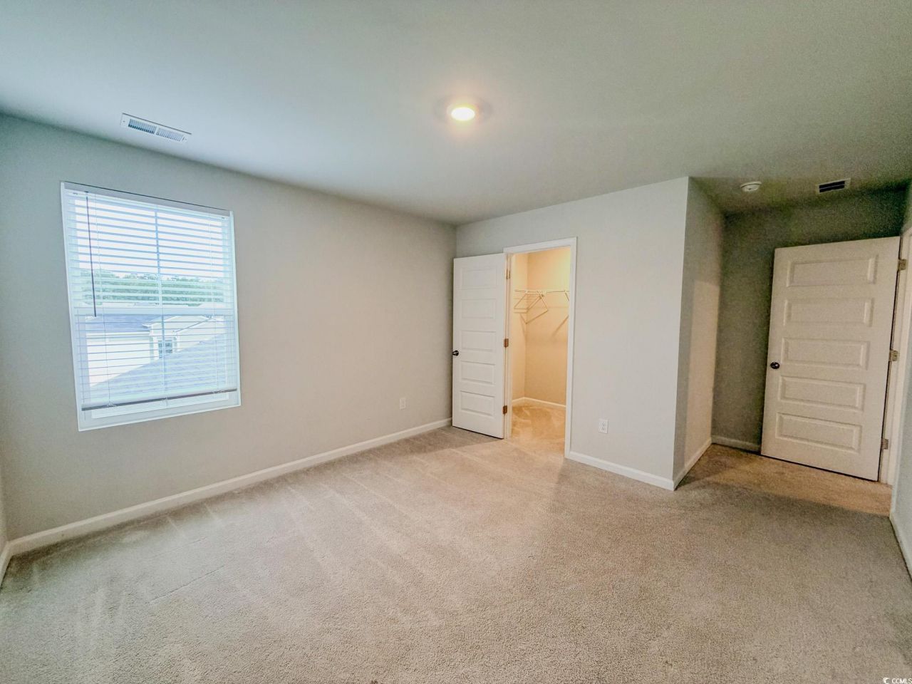 8191 Forest Edge Dr. Photo 24