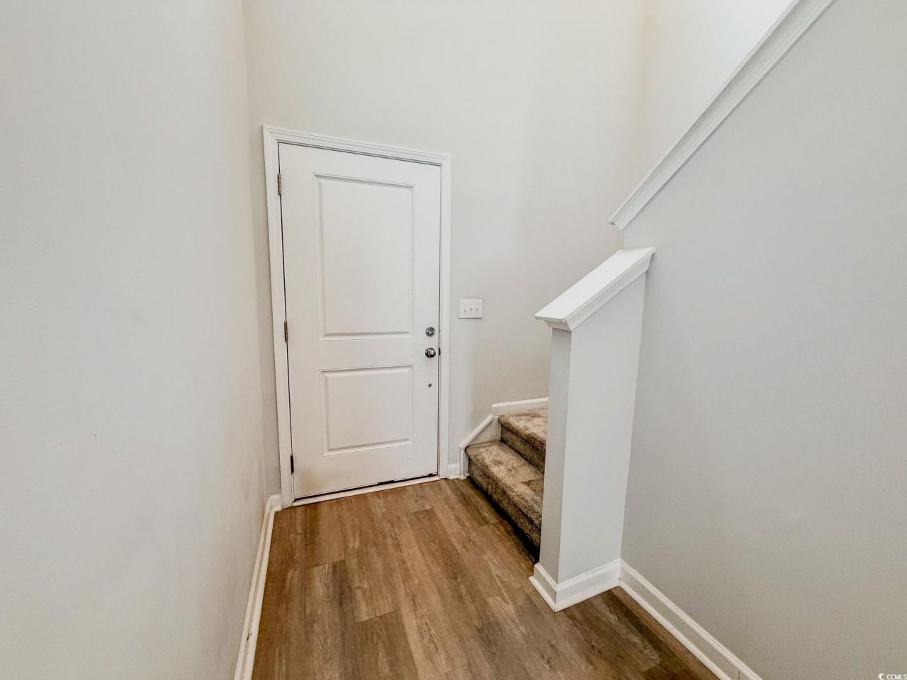 8191 Forest Edge Dr. Photo 3