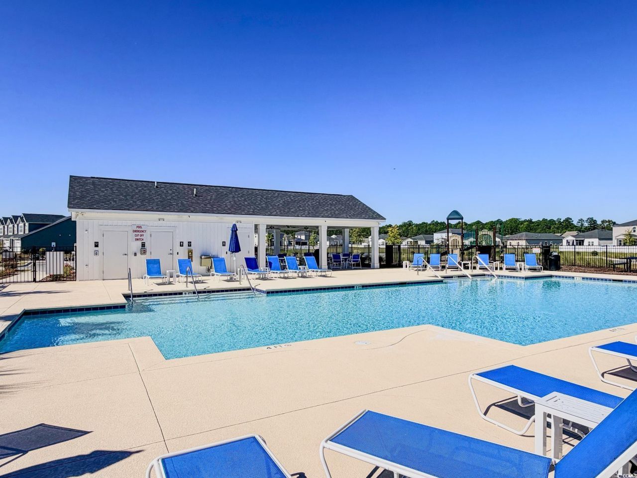 8191 Forest Edge Dr. Photo 37