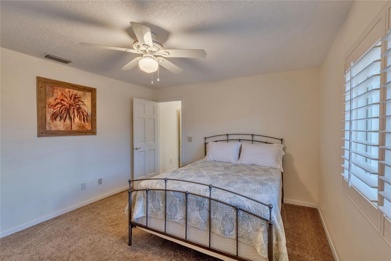 411 Belle Isle Avenue, Belleair Beach, FL 33786 Photo