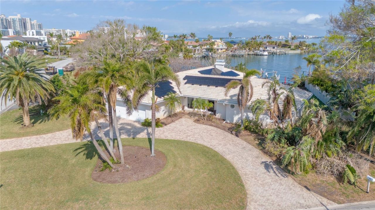 411 Belle Isle Avenue, Belleair Beach, FL 33786 Photo