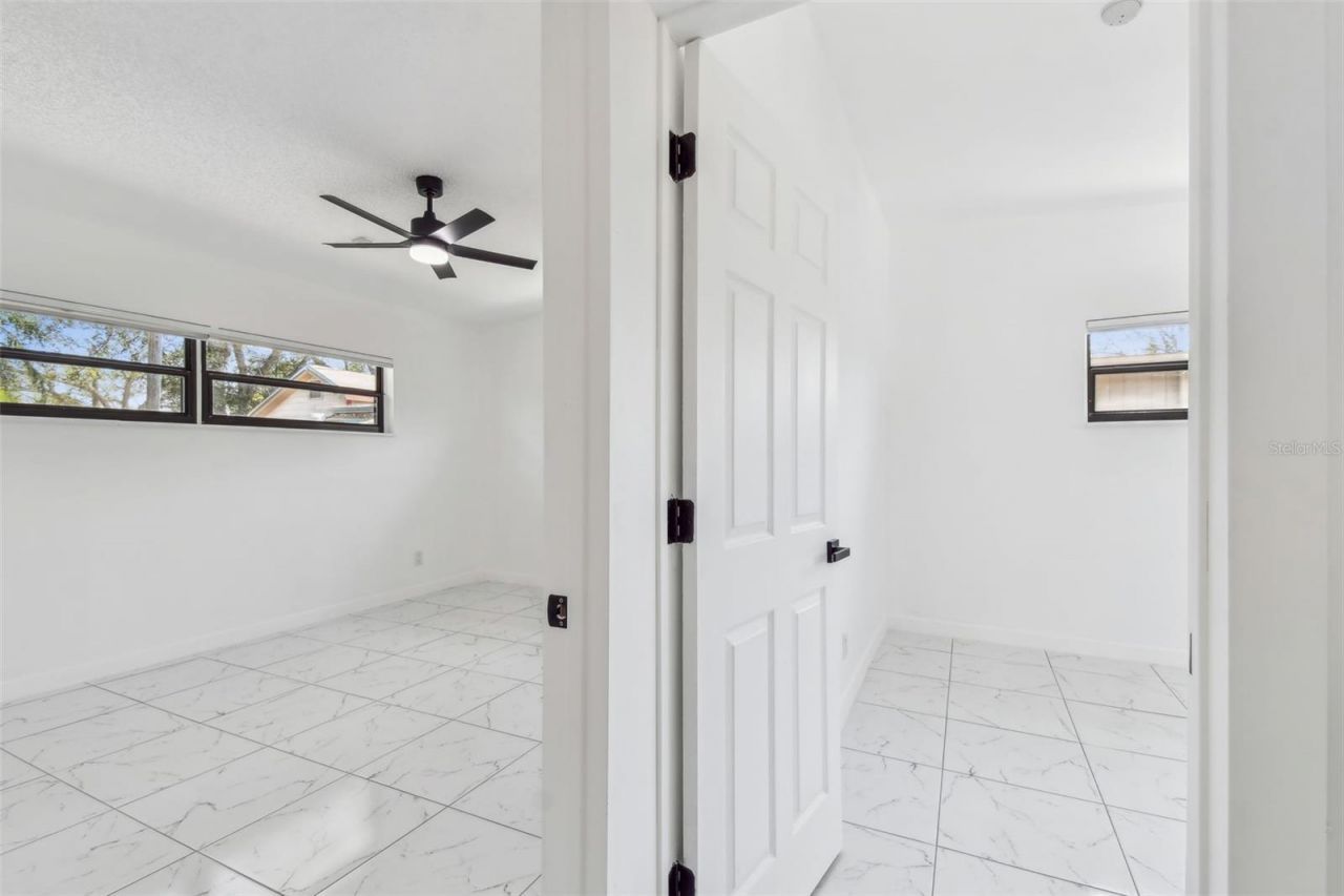 1600 Delaware Avenue Ne, Saint Petersburg, FL 33703 Photo